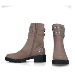 MB 22686 DIONEA Taupe Leather Ankle Boots