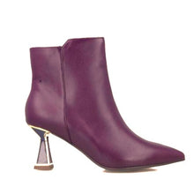 MB 24481 Burgundy Ankle Boots