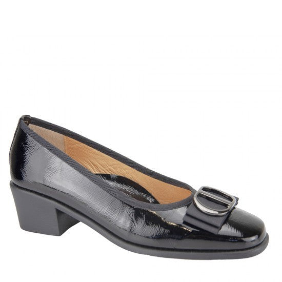 Relax E-5682-03 Black Leather Loafer