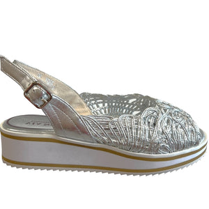 VIA NOVA IGGY Silver Flat Sandals