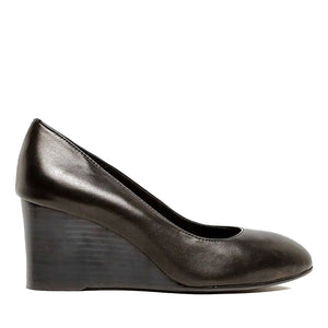 TOP END Melvina Black Leather Wedges