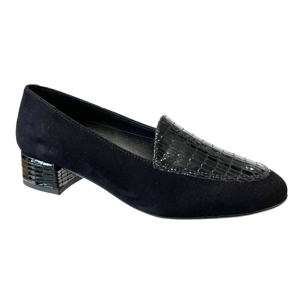 DCHICAS 1400 Black Suede and Leather Flats