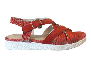 SOFTWAVES 76404 Red Leather Flat Sandals